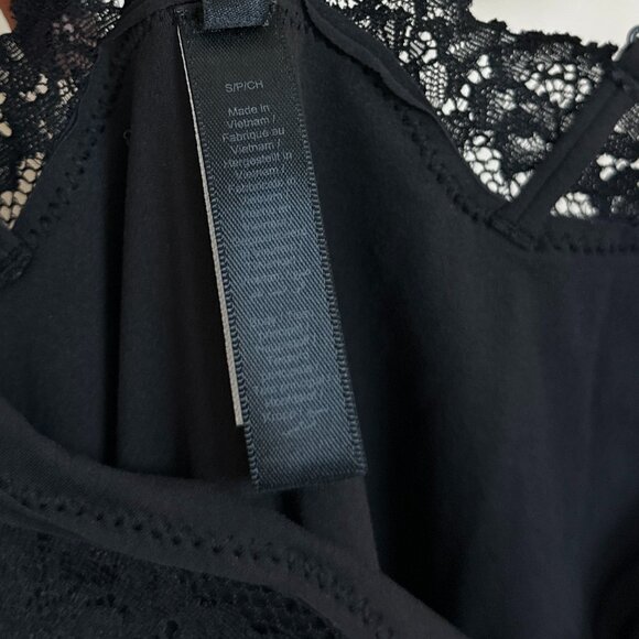 SKIMS Fits Everybody Lace Cami Bodysuit in Onyx Black Size Small - Picture 7 of 12